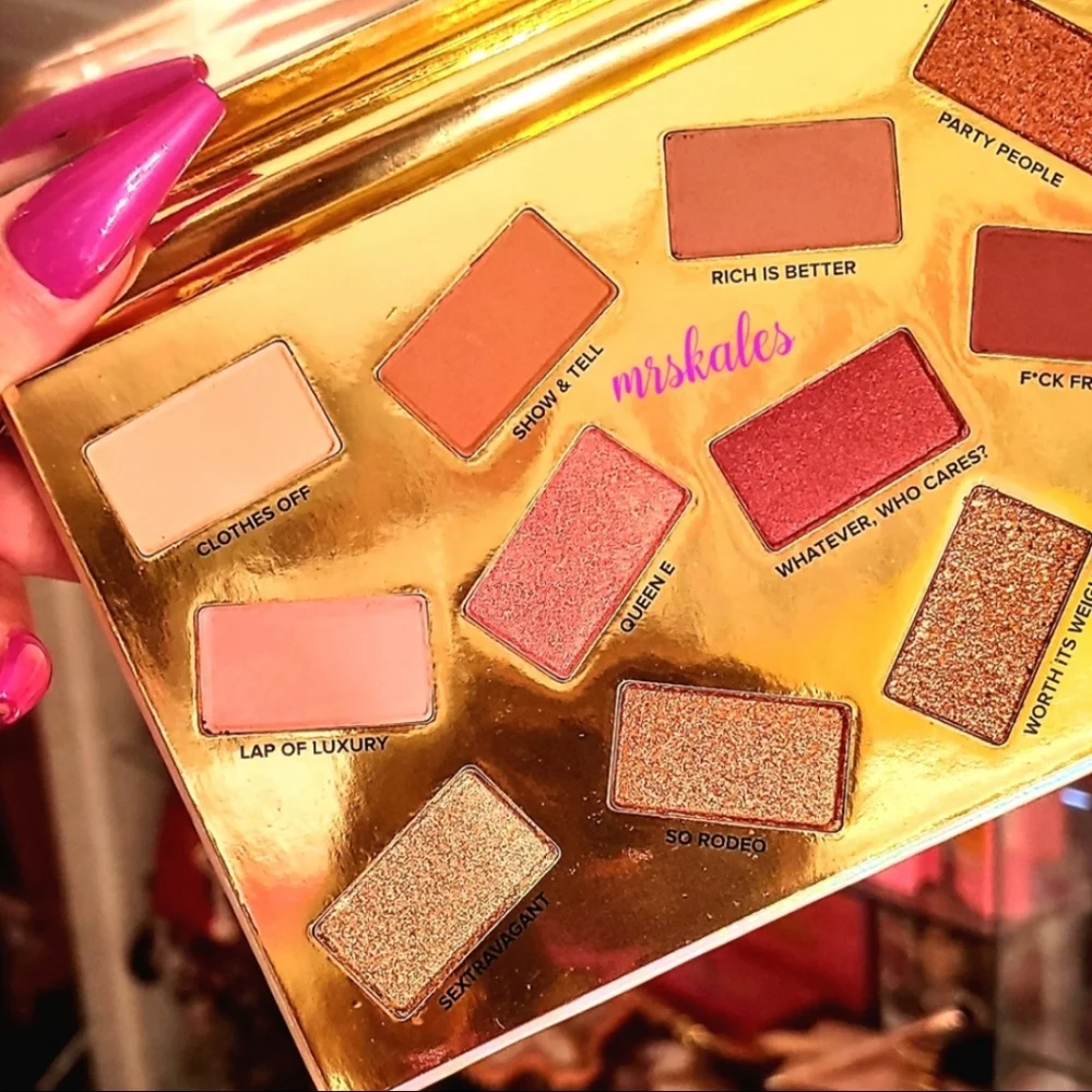 Erika Jayne "Pretty Mess" Eyeshadow Palette - Picture 9 of 12